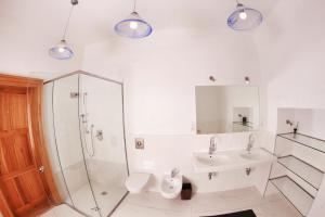 Kúpeľňa v ubytovaní Hostel HOMEr - Old Town Square