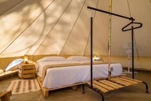 Posteľ alebo postele v izbe v ubytovaní Camping Playa Taray + 37 fotografií