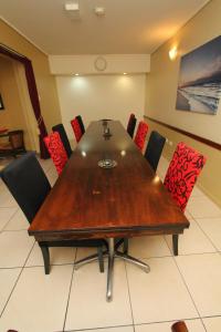 Ayr Traveller's Motel的休息区