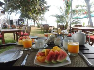 Opțiuni de mic dejun disponibile oaspeților de la Joe's Resort Unawatuna