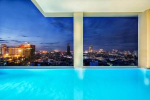 Bazén v ubytování SIM Boutique Hotel nebo v jeho okolí