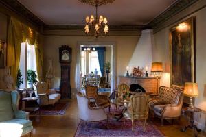 Posezení v ubytování Thorskogs Slott
