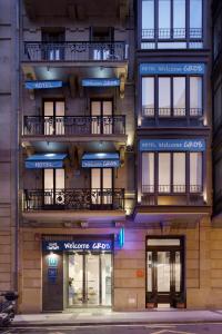 Gallery image of Welcome Gros Hotel in San Sebastián