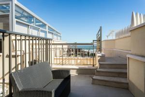 Balkón nebo terasa v ubytování ApartUP Patacona Terrace Duplex I