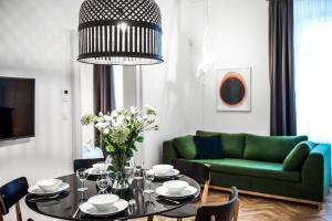 Coin salon dans l'établissement Lazenska N4 Residence