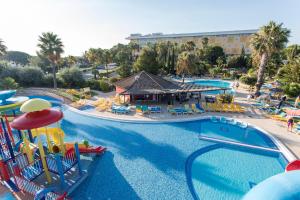 an aerial view of a pool at a resort at Alfagar Alto da Colina in Albufeira