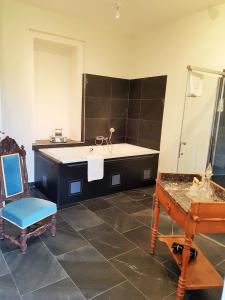 Foto dalla galleria di Manoir de Kergrec'h a Plougrescant