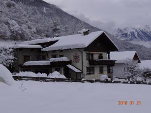 Gästehaus Walch-Riml v zime