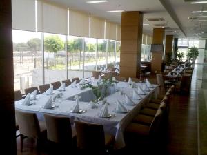 Restaurace v ubytování Orucoglu Oreko Hotel