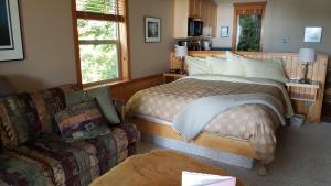 Gallery image of Reef Point Oceanfront Bed and Breakfast in Ucluelet