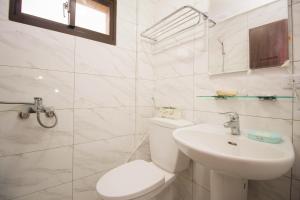 Koupelna v ubytování Yilan Dongshan Cypress B&B + 37 fotografií