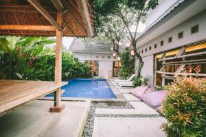 Gallery image of Lokal Bali Hostel in Kuta