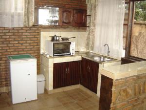 Köök või kööginurk majutusasutuses VAYA APARTMENTS Kiriri with Panoramic View