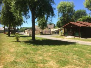 Zahrada ubytování Camping Les Etoiles