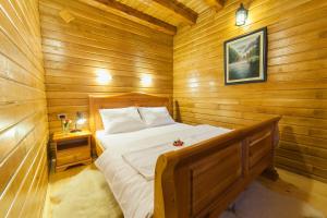 Letto o letti in una camera di Hotel & Resort Gacka