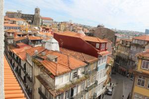 Vista generica su Porto o vista sulla città dall'interno dell'appartamento