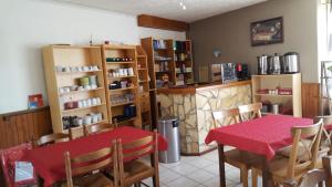 Nápoje v ubytování Hotel Ô Fil de L'ô + 37 fotografií