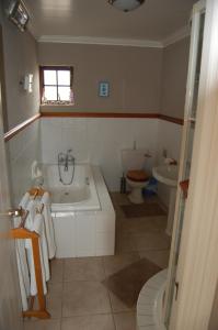 Koupelna v ubytování Maple Manor