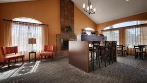 Gallery image of Best Western Palm Court Inn in Modesto