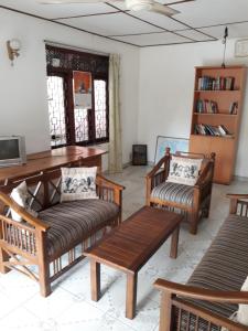 Gallery image of Traveller's Home Hotel in Tissamaharama