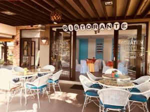 Posezení v ubytování Asiaten Hotel