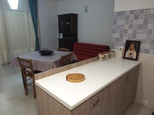 Cuisine ou kitchenette dans l'établissement Casa Vacanza Mare Sole