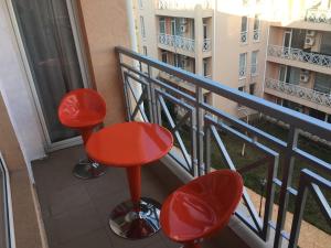 A balcony or terrace at Sunny Day 6