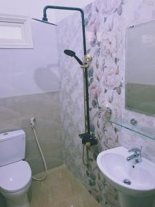 Koupelna v ubytování Hotel Khanh An