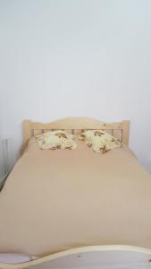 Cama ou camas em um quarto em Apartament STRAJA Lupeni -regim self-catering