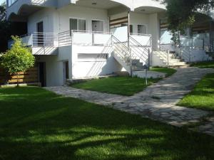 The building in which Az apartmant is located