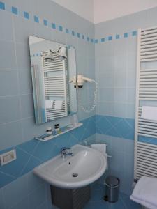Kúpeľňa v ubytovaní Albergo Centrale