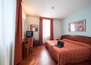 Gallery image of Hotel La Cascata in Azzano San Paolo