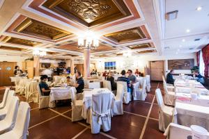 Restaurace v ubytování Hotel Touring