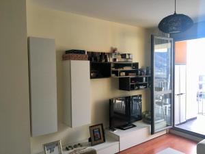 A kitchen or kitchenette at Apartamento esquí y golf Las Margas