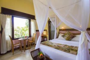 Ubud Aura Wellness Sanctuary房間的床 +37 張相片