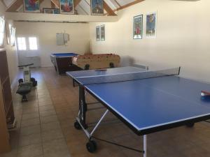 Stolní tenis v ubytování Gites de Kermoel, Île de Sein nebo okolí + 4 fotografie