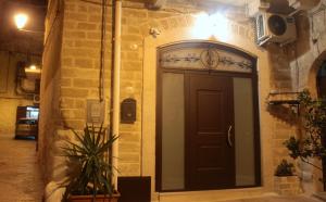 Galeriebild der Unterkunft DeShome Guest House in Bari