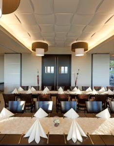 Restaurace v ubytování Gasthof Schiefer Zur Zugbrücke