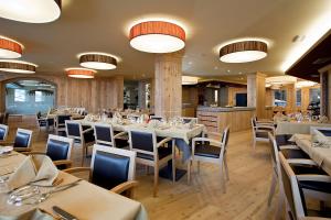 Restaurace v ubytování Hotel Delle Alpi