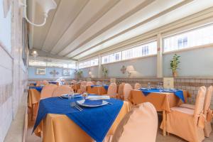 Restaurace v ubytování Hotel Borgo Del Mare