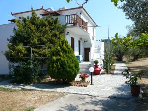 Zahrada ubytování Liossis Rooms & Apartments