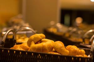 Comida no hotel ou em algum lugar perto