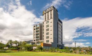 Gedung tempat hotel berlokasi