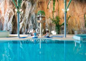 Πισίνα στο ή κοντά στο Holiday Club Tampereen Kehräämö