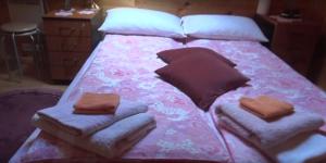 Postel nebo postele na pokoji v ubytování Eco Boutique Guest House Celmalas