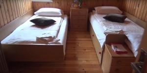 Postel nebo postele na pokoji v ubytování Eco Boutique Guest House Celmalas