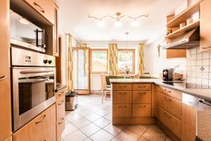 Kuchyňa alebo kuchynka v ubytovaní Schönblick Appartements
