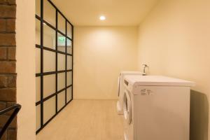 תמונה מהגלריה של Lazy Sunday hostel בבנגקוק