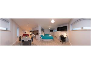 Zona de estar de SWUITE GALWAY