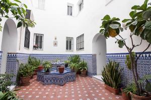 A seating area at Old Town, City Center Apartment Premium with PARKING